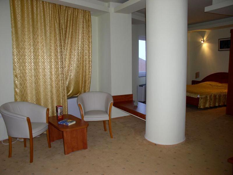 Rex Hotel Tulcea Exterior foto