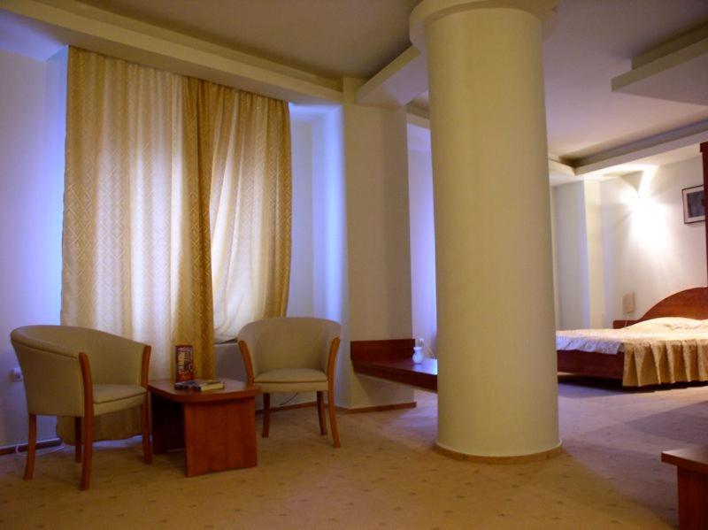 Rex Hotel Tulcea Exterior foto